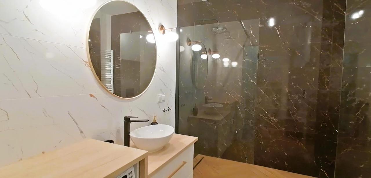 Apartament Ogrody Leszno  Buitenkant foto